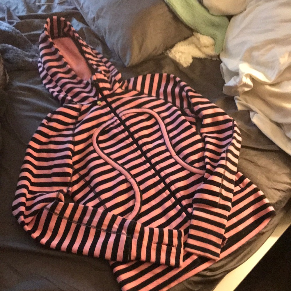 Lululemon scuba zip up hoody